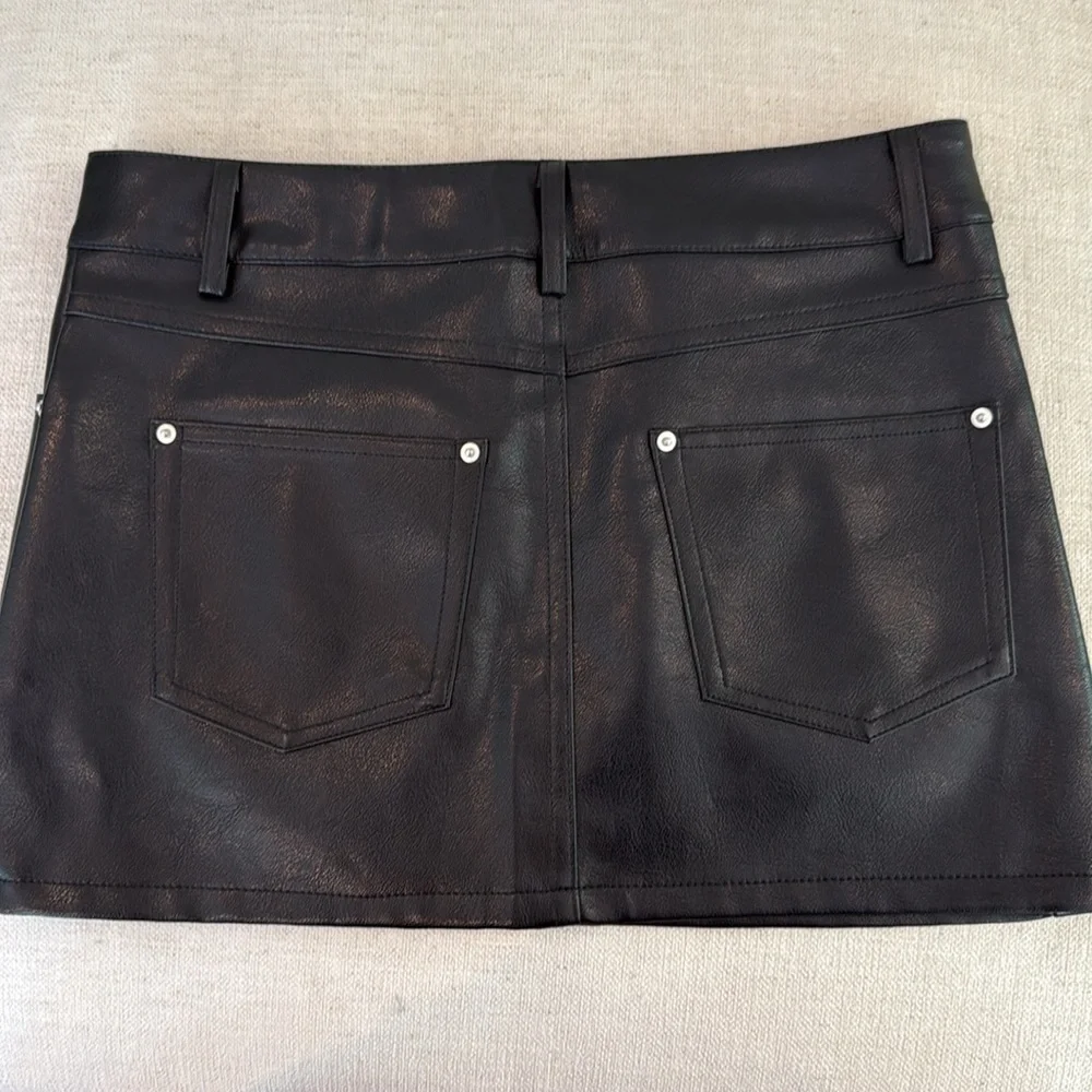 Edikted Faux Leather Mini Skirt XS - Picture 3 of 4